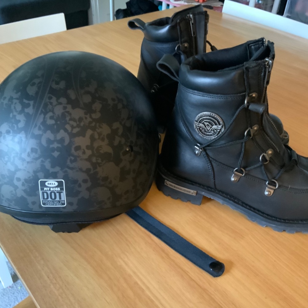 Woman’s Riding boots - Picture 8 of 12